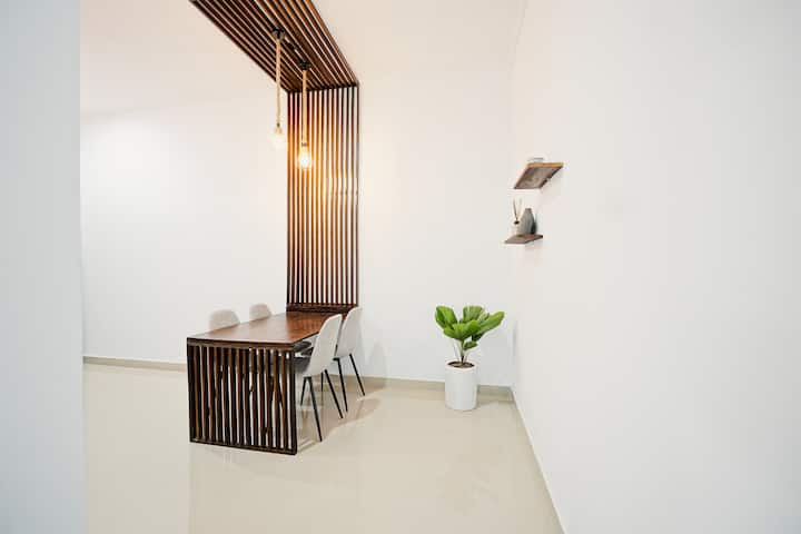 Full kitchen image 1